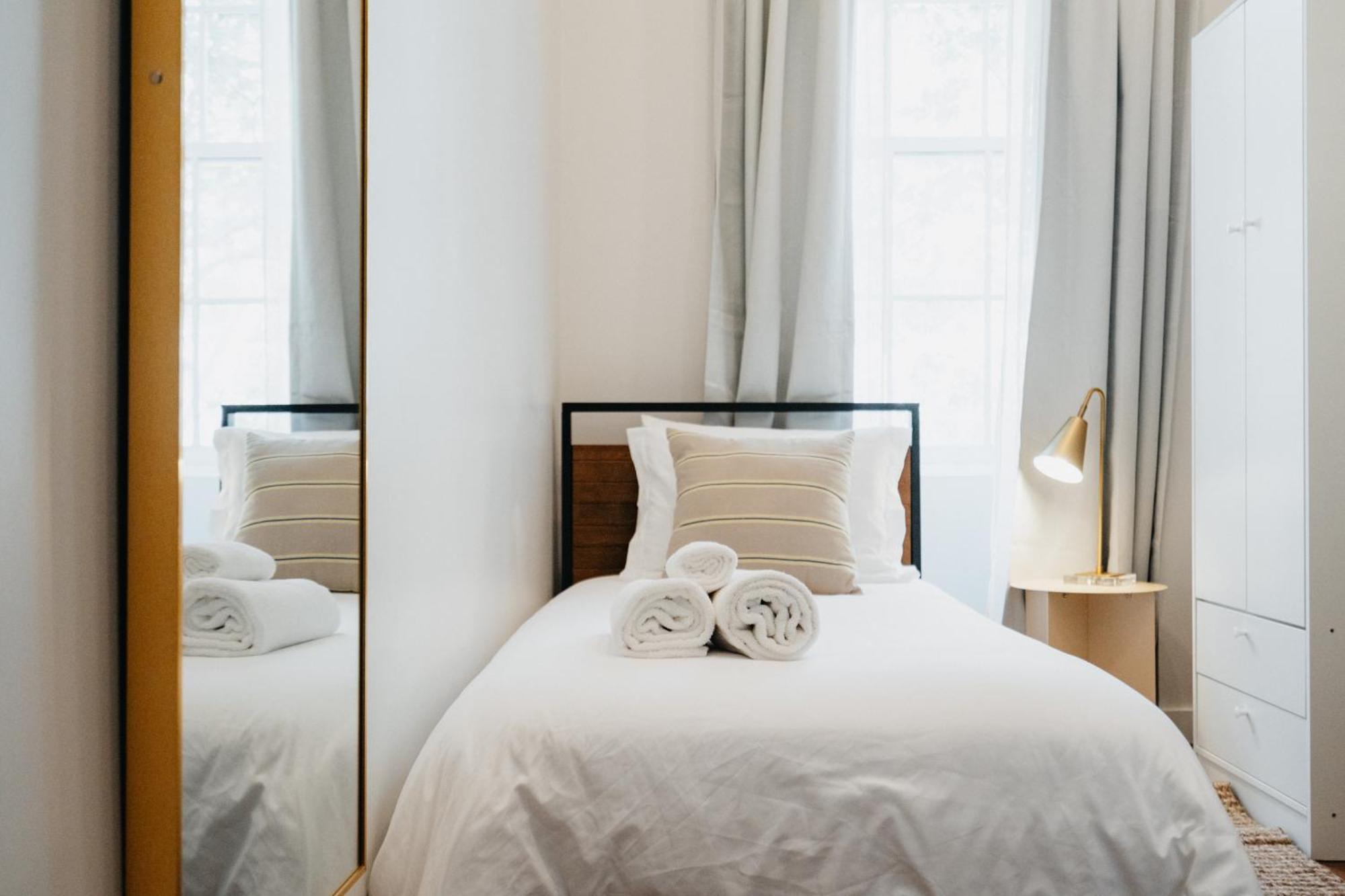 Outsite Chelsea Hotel นิวยอร์ก ภายนอก รูปภาพ